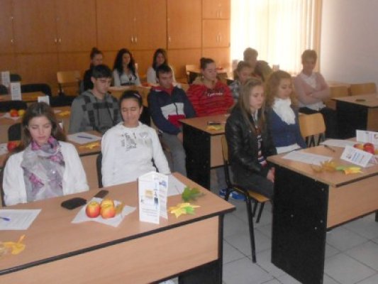 Un liceu din Medgidia pregăteşte elevii pentru Bac